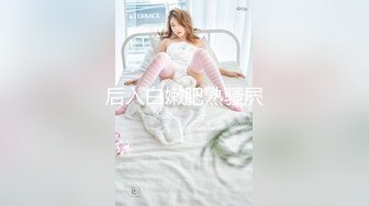 健身房里约站女教练