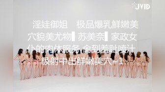  熟女妈妈 我坐在上面干一炮好不好 啊啊 舒服爽宝贝 妈妈看到儿子的大鸡吧笑的多开心