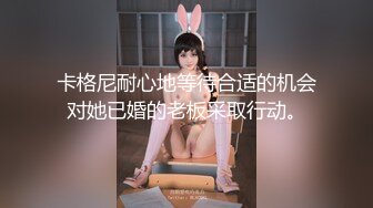 粉嫩美少女想要爸爸抱长得贼好看，逼型很漂亮，肉棒狂插乱轰，淫叫声太好听啦！