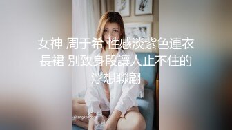  小哥哥和女友直播卧室做爱，无套操少毛逼逼内射特写鲍鱼特写自慰