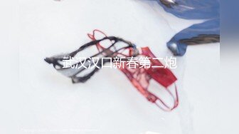 大奶伪娘吃鸡啪啪 健完身被教练小哥哥带回房间无套操骚逼 射了一奶子