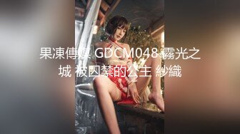 年轻口罩妹子精品店挑选东西走光露乳 高清原版