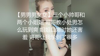 鸭舌帽刚播新人小姐姐诱惑秀 情趣制服没穿内裤  抬起双腿特写肥穴  掰开揉搓阴蒂  翘起大屁股对着镜