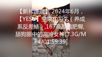 清纯又性感眼镜美御姐，抓屌一顿猛吸，黑丝美腿足交，大屁股骑乘操骚逼，JB爆菊假屌插穴