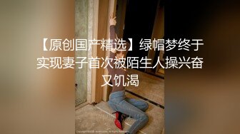 广东排骨哥KTV叫的三陪女唱唱歌喝喝酒艹艹逼